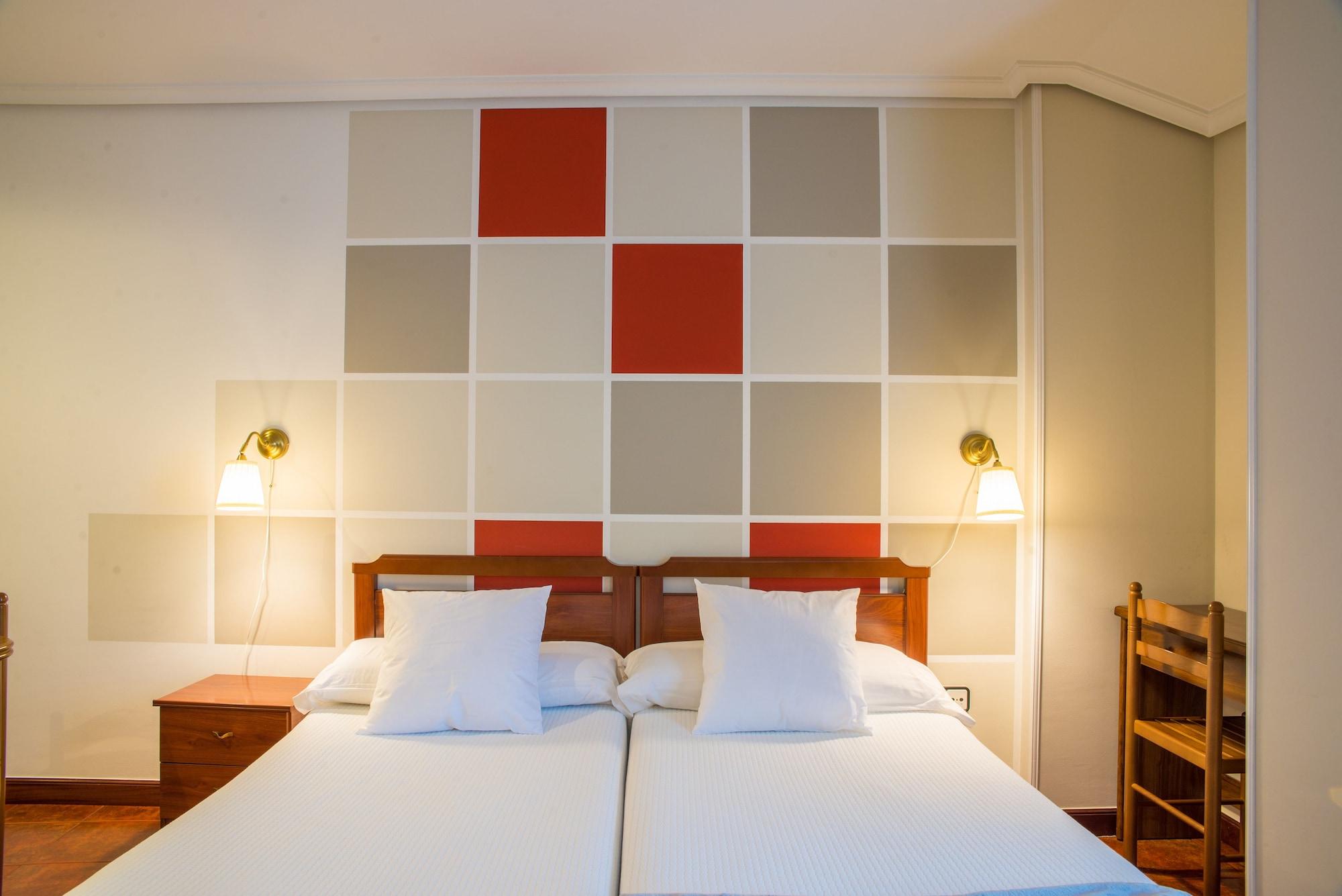 Apartamentos Capriccio Σαντιγιάνα ντελ Μαρ Εξωτερικό φωτογραφία