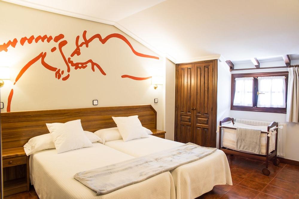 Apartamentos Capriccio Σαντιγιάνα ντελ Μαρ Εξωτερικό φωτογραφία
