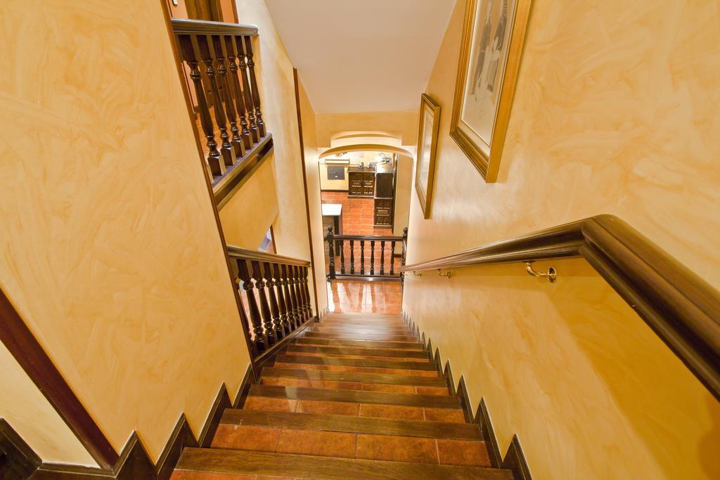 Apartamentos Capriccio Σαντιγιάνα ντελ Μαρ Εξωτερικό φωτογραφία